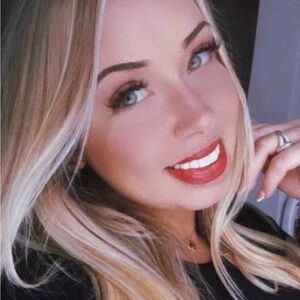 Meet your Posher, Holly